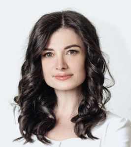 КЛЕМЕНТЬЕВА КАРИНЭ ЛЕВОНОВНА